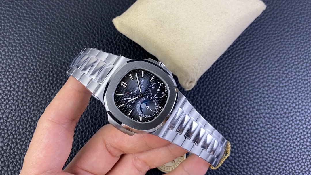 Replica Patek Philippe Nautilus PP5712GR
