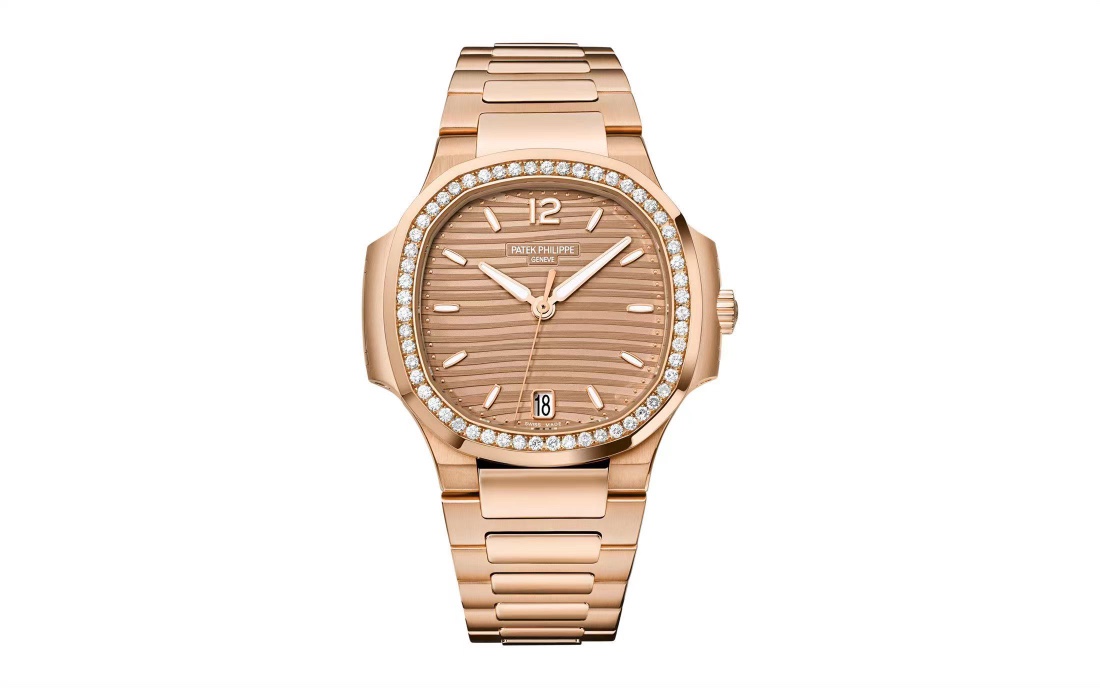 Replica Patek Philippe Nautilus Ladies 35mm 7118/1A-011
