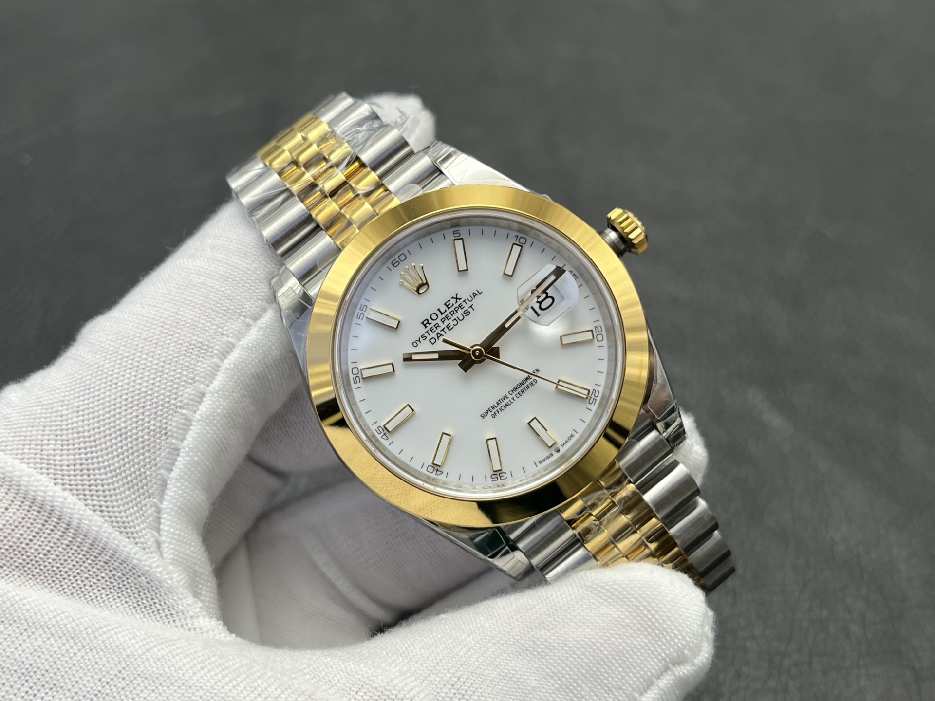 Replica Rolex DateJust II 41mm 126303
