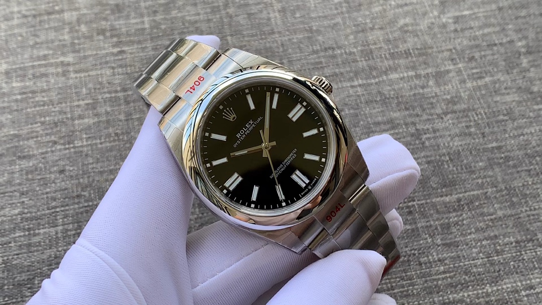 Replica Rolex Oyster Perpetual 41mm 124300