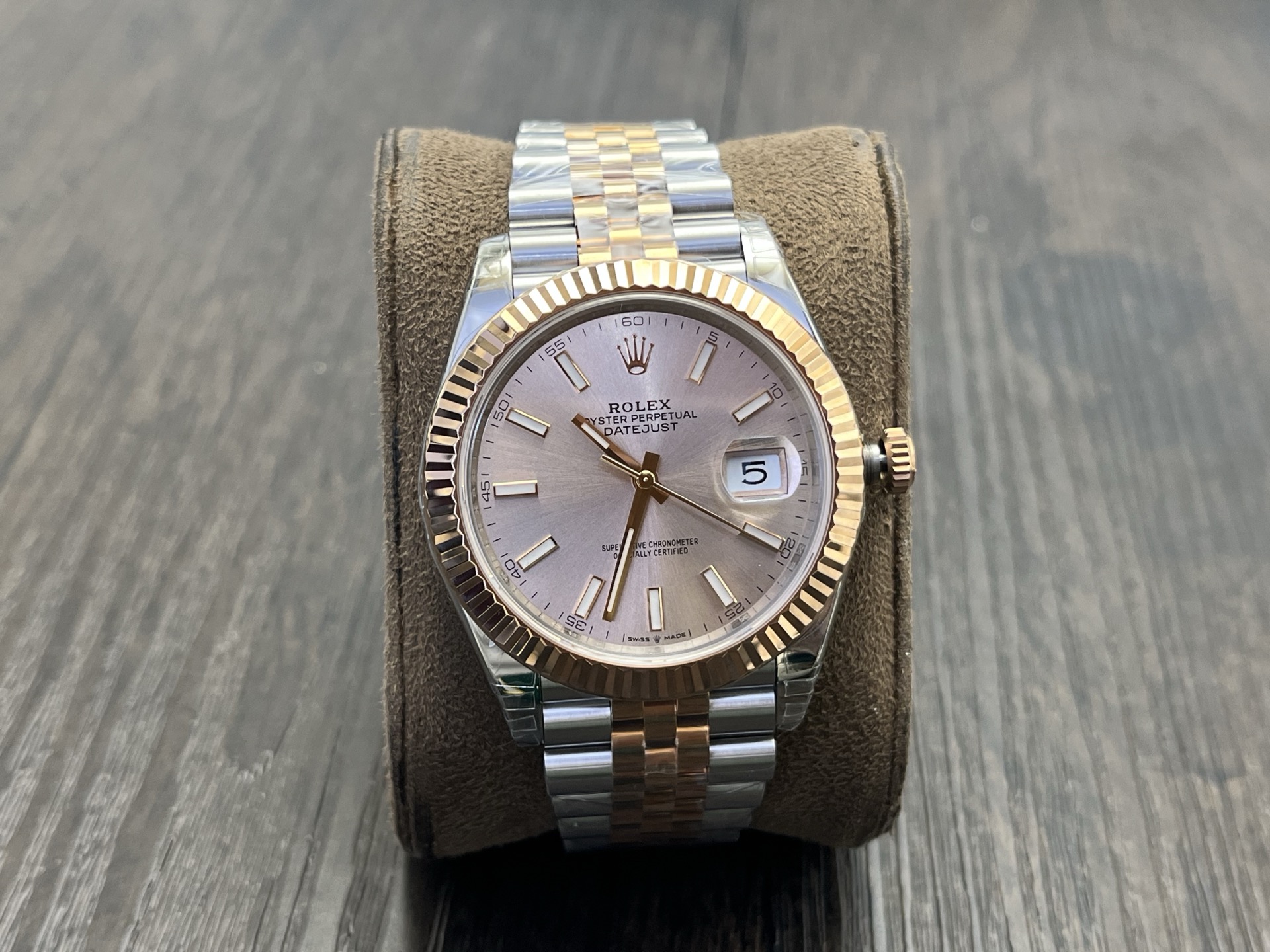 Replica Rolex DateJust II 41mm 126331-0001