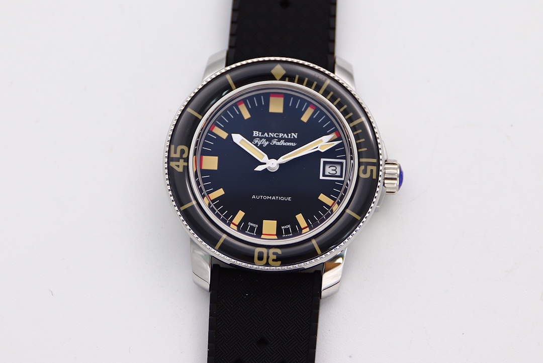 Replica Blancpain Fifty Fathoms Barakuda 5008B-1130-B52A