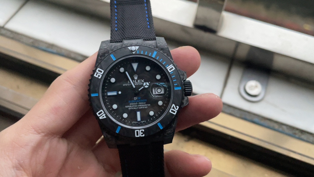 Replica Rolex Submariner DiW Parakeet