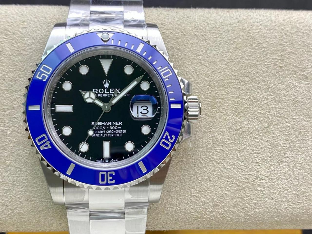 Replica Rolex Submariner 41mm 126619LB-0003