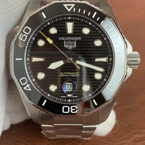 Replica Tag Heuer Aquaracer 300 GMT 43mm WBP201A.BA0632